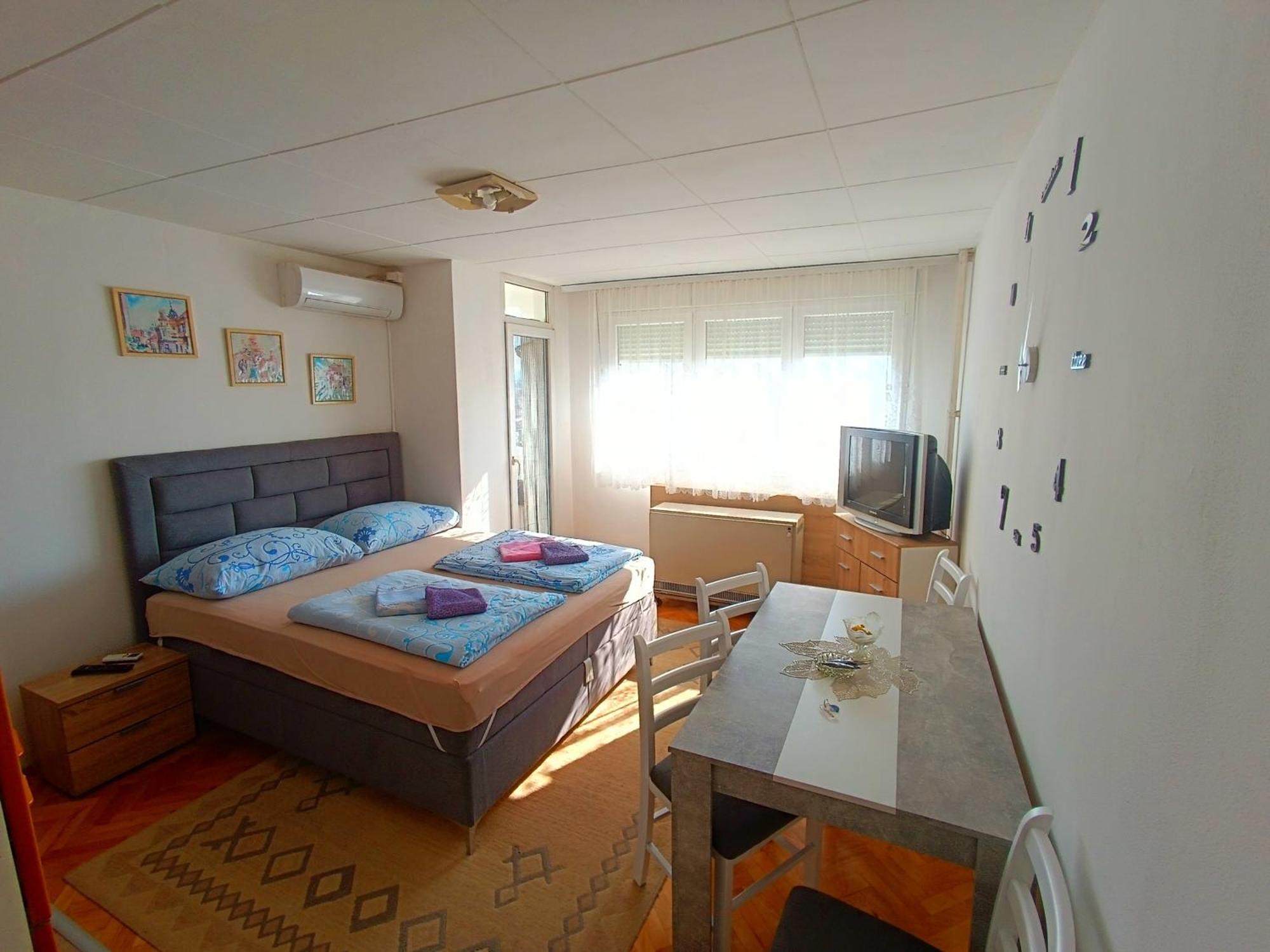 Studio Ema Ni Extérieur photo